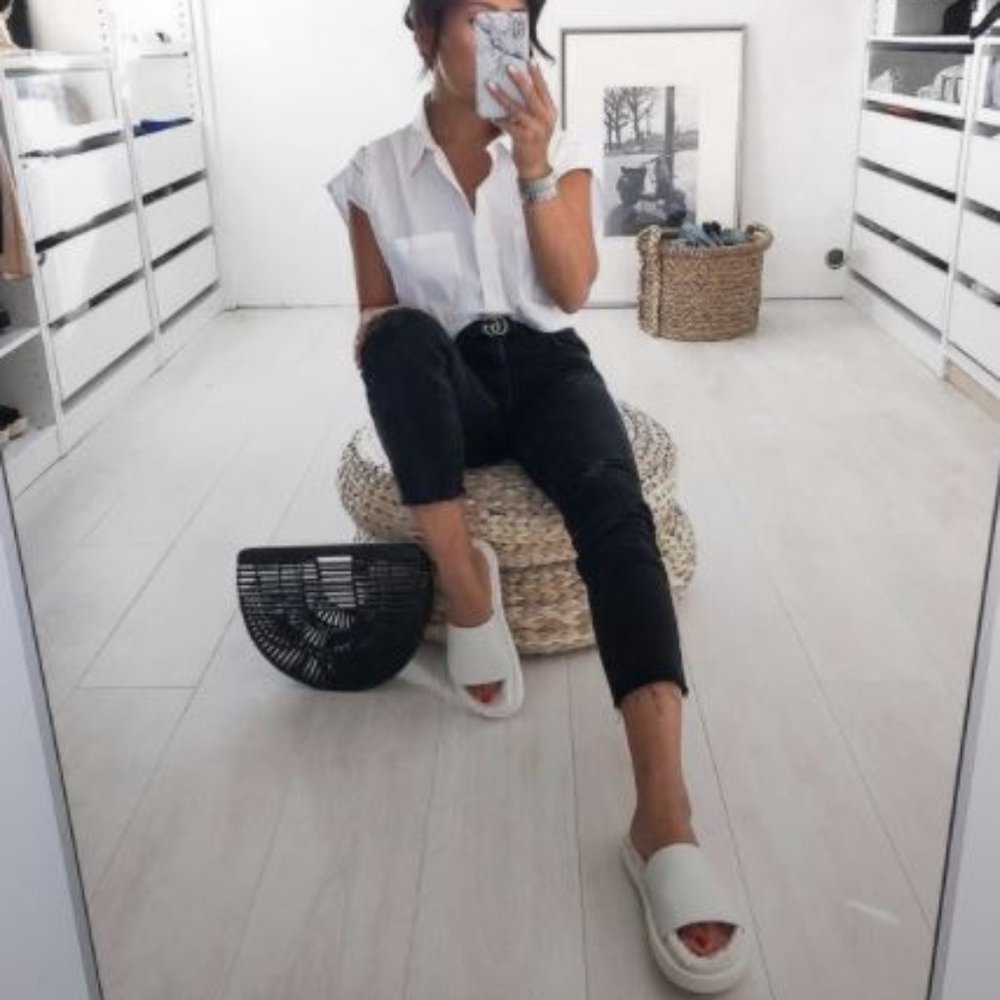 𝗡𝗪𝗧 𝗭𝗮𝗿𝗮 • Leather Flat Sandals Off-White Minimalist Comfort Slides - Picture 5 of 17